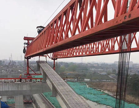 公路架橋機(jī)